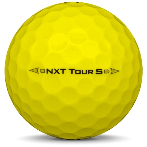 Golfboll av modellen Titleist NXT Tour S i 2017 års version med gul färg från sidan